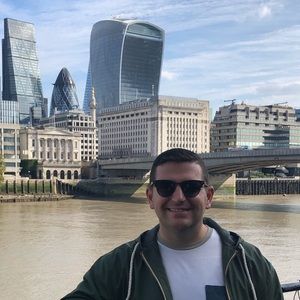 Meet your Posher, Sean